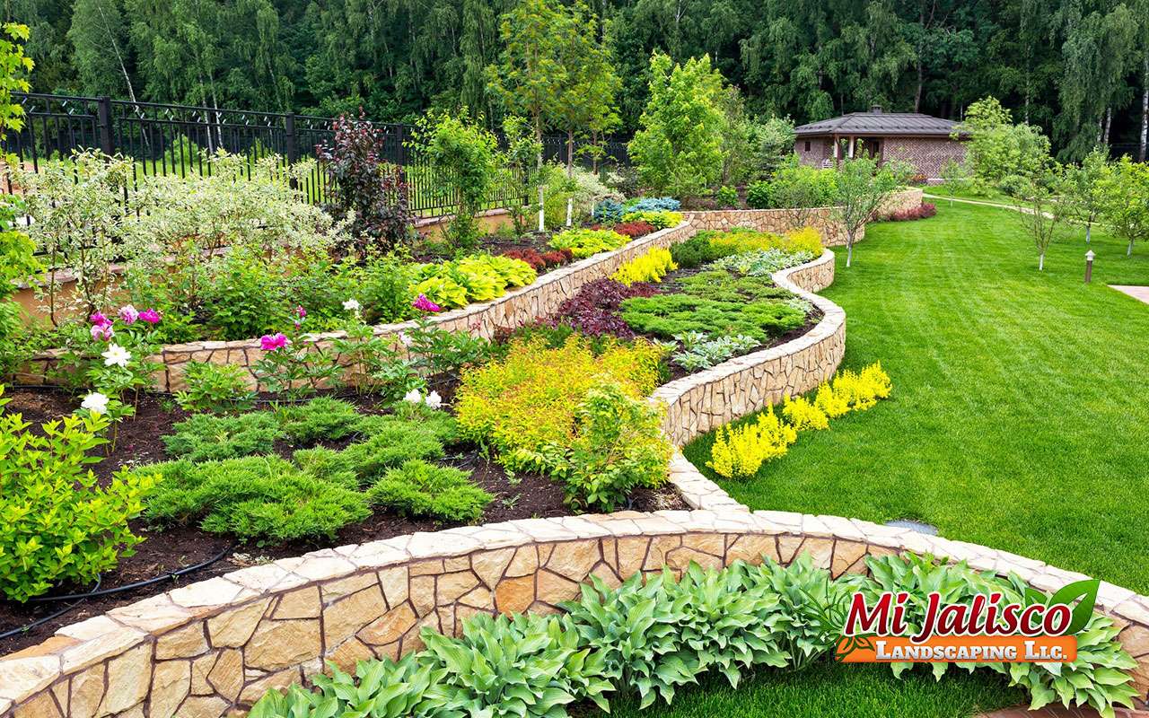 Lawn Care and Landscaping Tips You Need