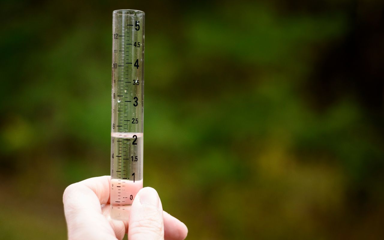 Rain gauge for lawn watering best practices in Richmond to measure rainfall accurately.
